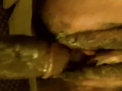 iki kız birbirleri ile türk liseli gerçek porno oynuyor