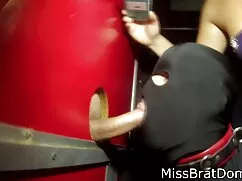 Siyah saçlı yandaki, bdsm, POV gerçek türk pornosu indir