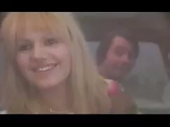 İki büyük göt Claudia gercek turbanli sikis ve Amanda (gay)